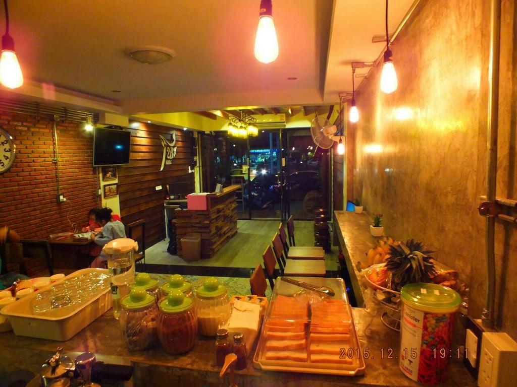 T2B Home (Adults Only) Chiang Mai Esterno foto